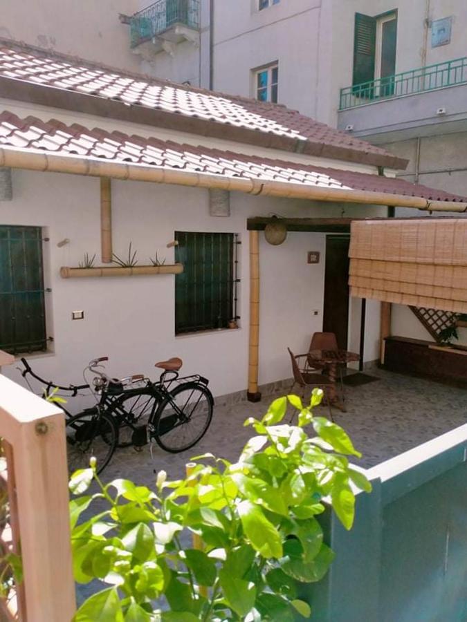 Vicino Al Mare Con Posto Auto Privato Holiday home